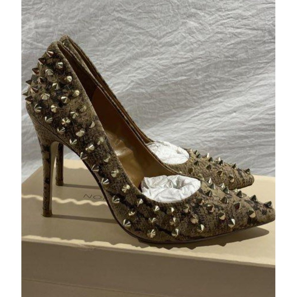 BCBGeneration Snake Print Spiked Stiletto Pumps Brown Gold Studded Pointed Toe 6